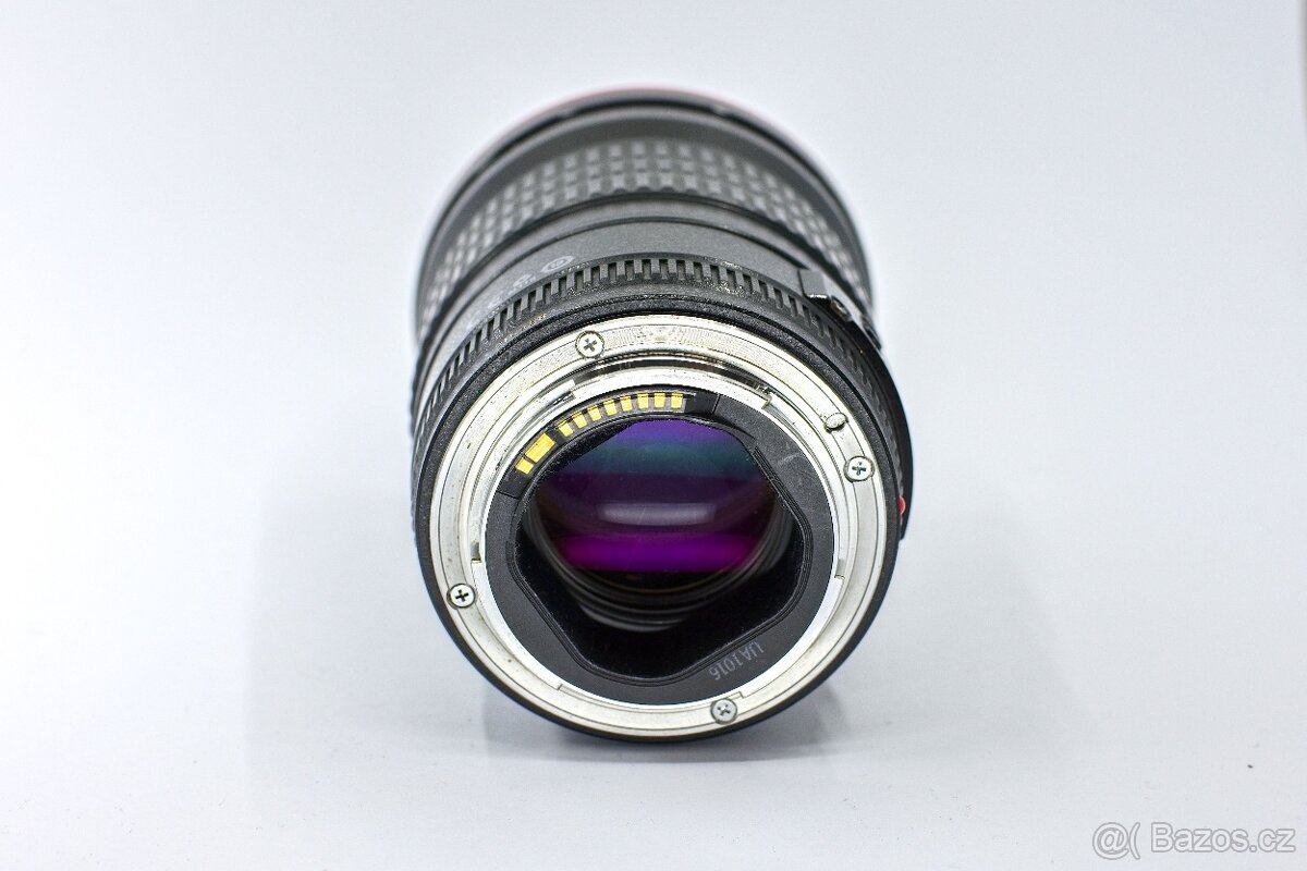 Canon EF 135mm f/2 - 4