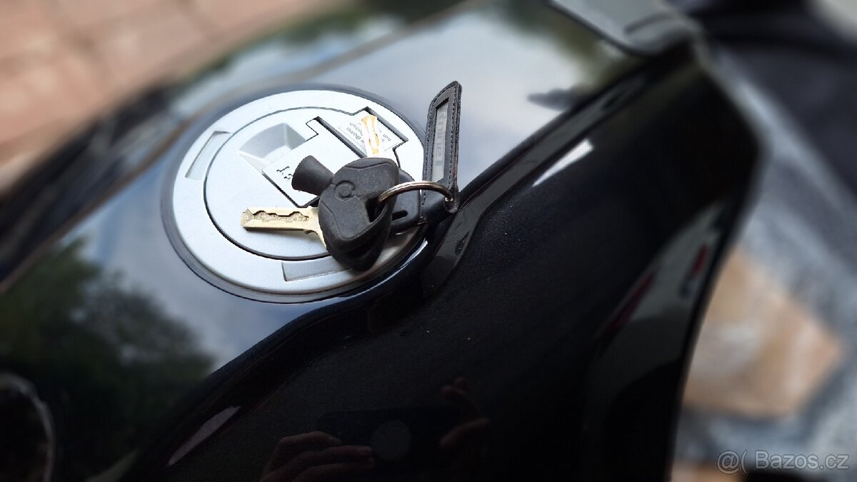 Nádrž BMW R NINE T - 4