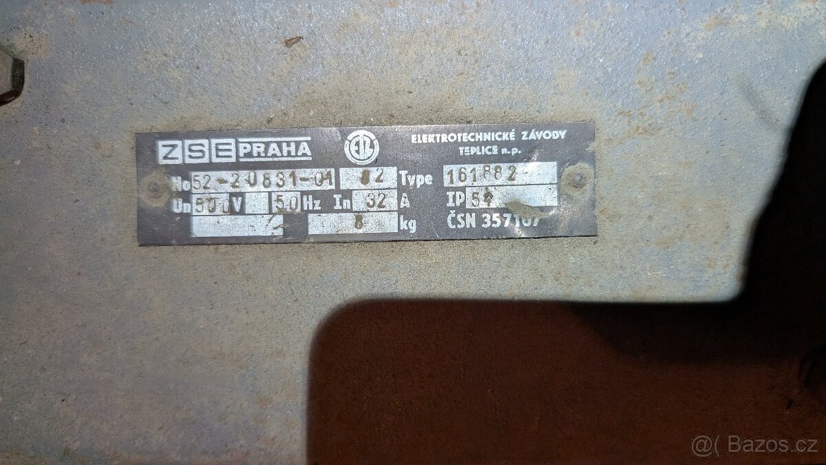 Elektrorozvaděč hliníková skříňka - 4