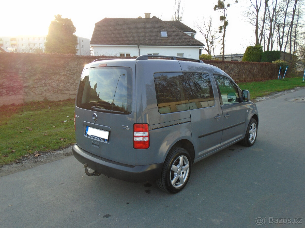 Volkswagen Caddy 2.0TDi - 4