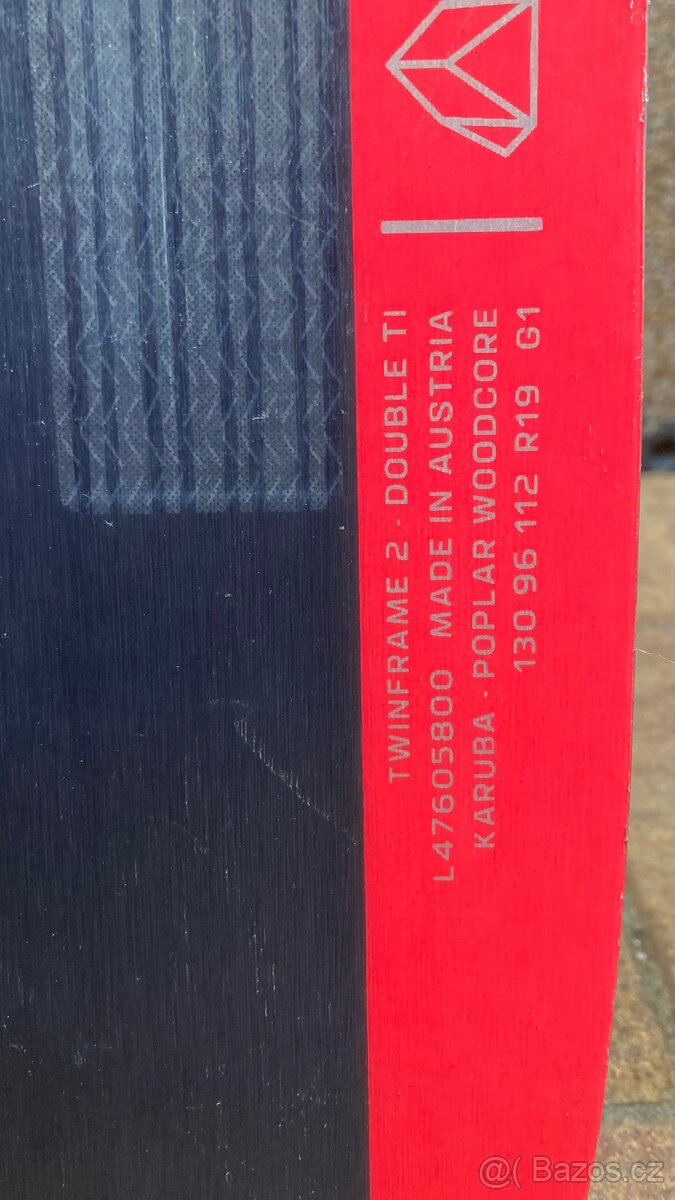 Prodám sjezdové lyže Salomon Stance 96,24/25 - 4