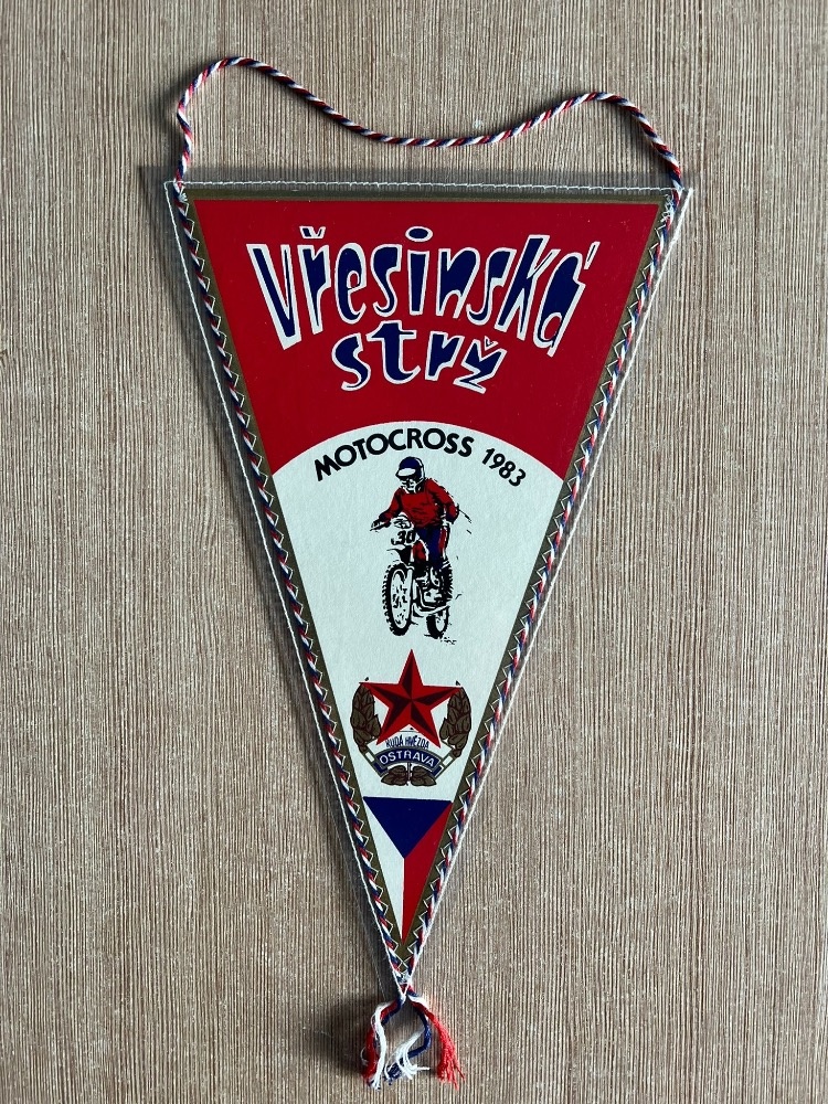 Vlajky, poháry, trofeje, upomínkové předměty Vřesinská strž - 4