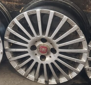 Alu kola Fiat Grande Punto 17" - 4