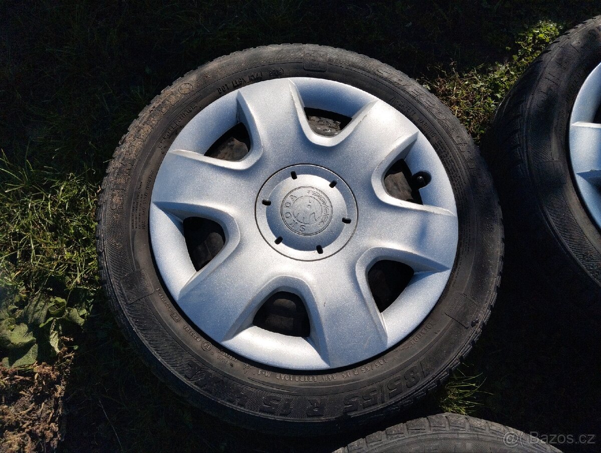 Plechové kola 5x100 R15 s poklicemi škoda - 4