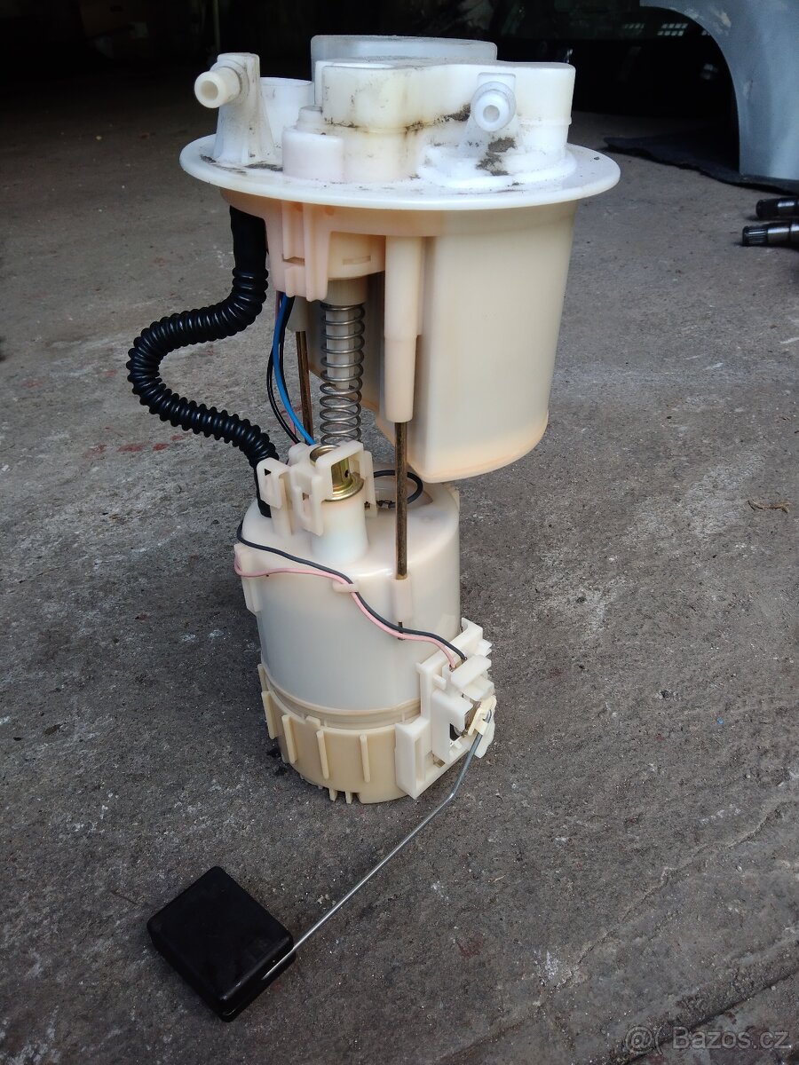 Peugeot 107 - náhradní díly - 4