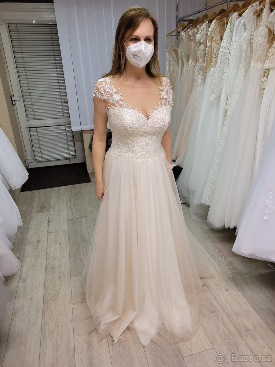 Svatební šaty vel.38/40 - 4