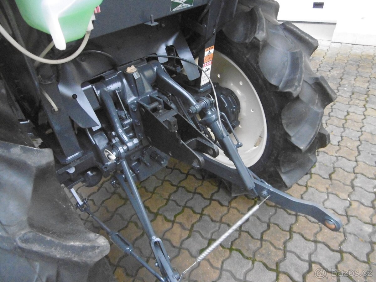 Malotraktor YANMAR AF230D originál kabina - 4