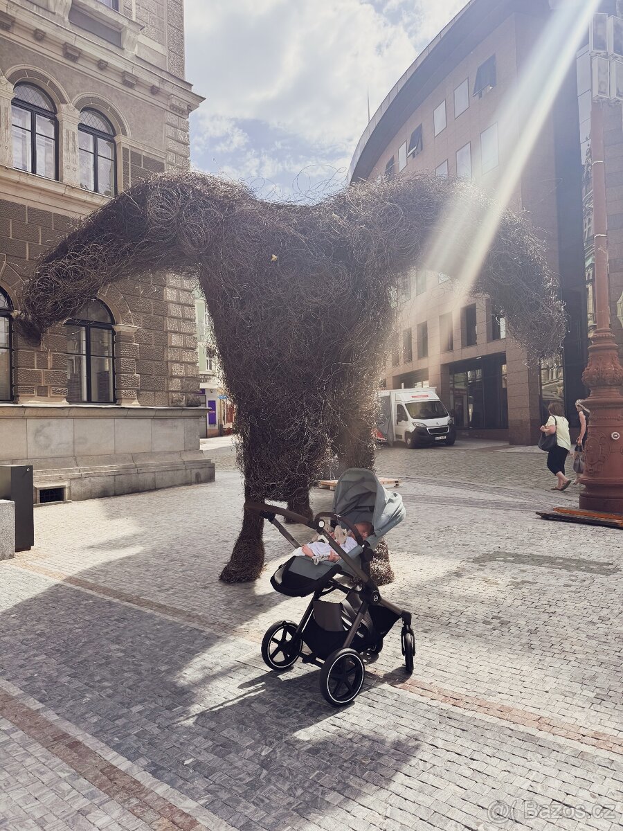 Cybex EOS Lux 2025 kupovaný v květnu 2025 - 4