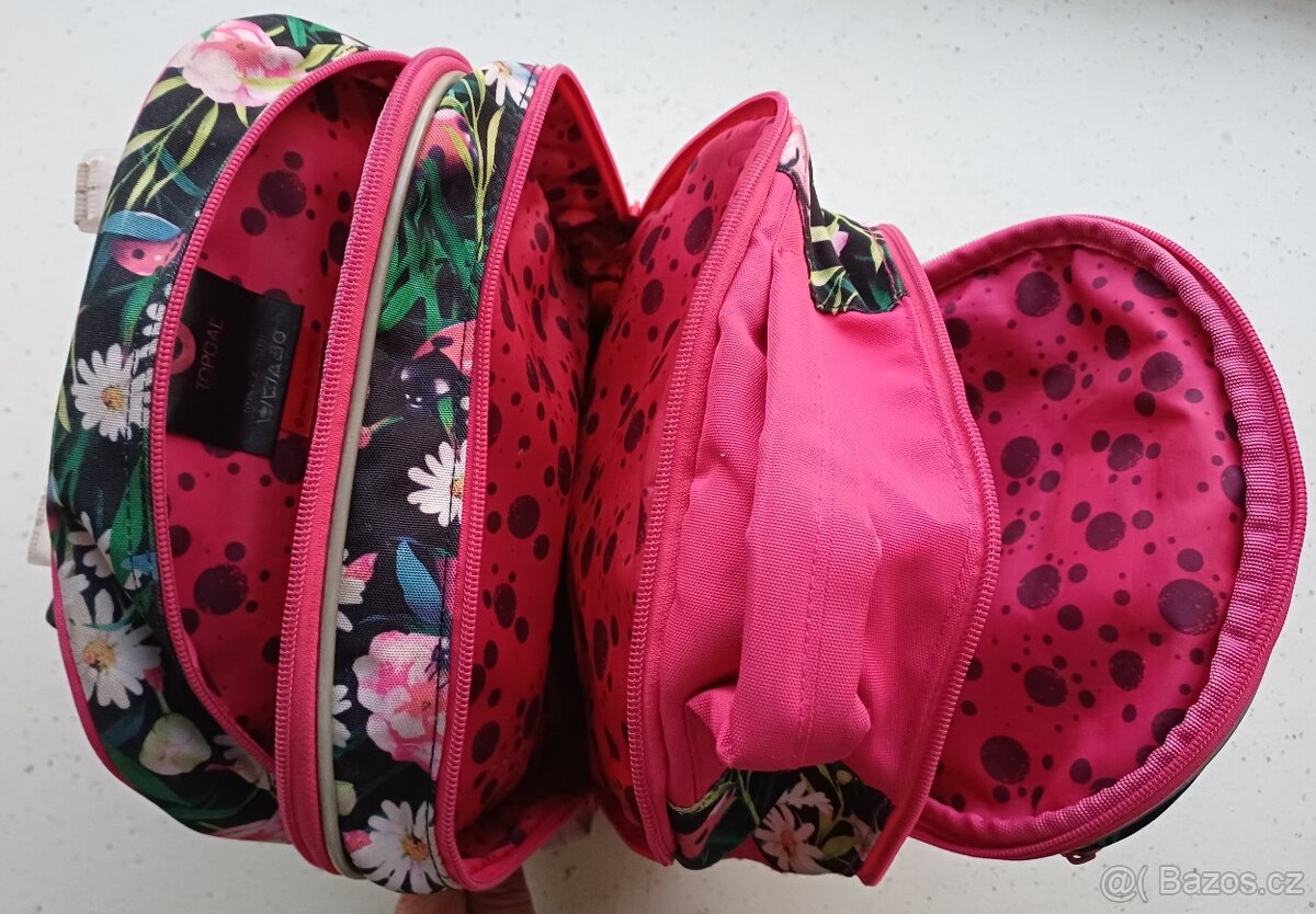 Brašna + penál + 2 knížky - 4