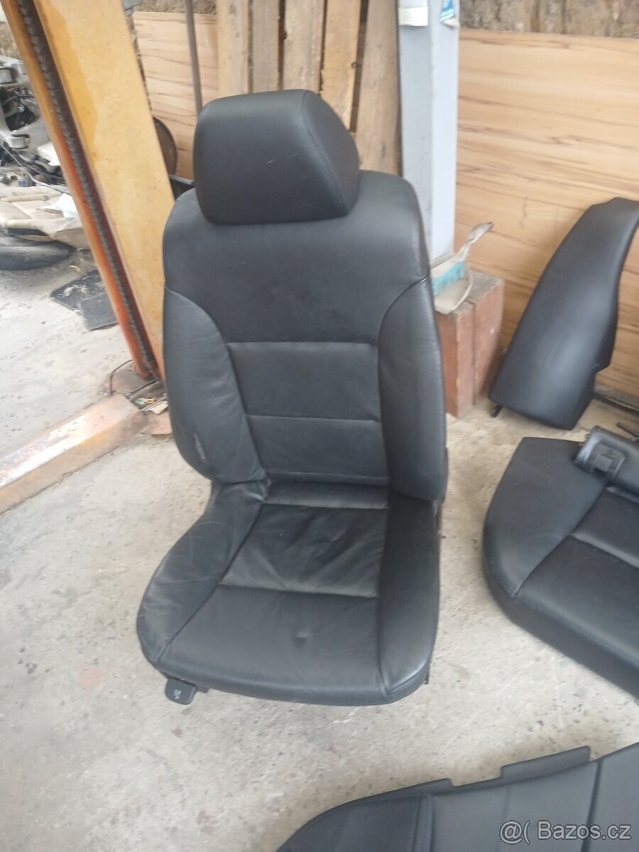 Interiér BMW E61 - 4