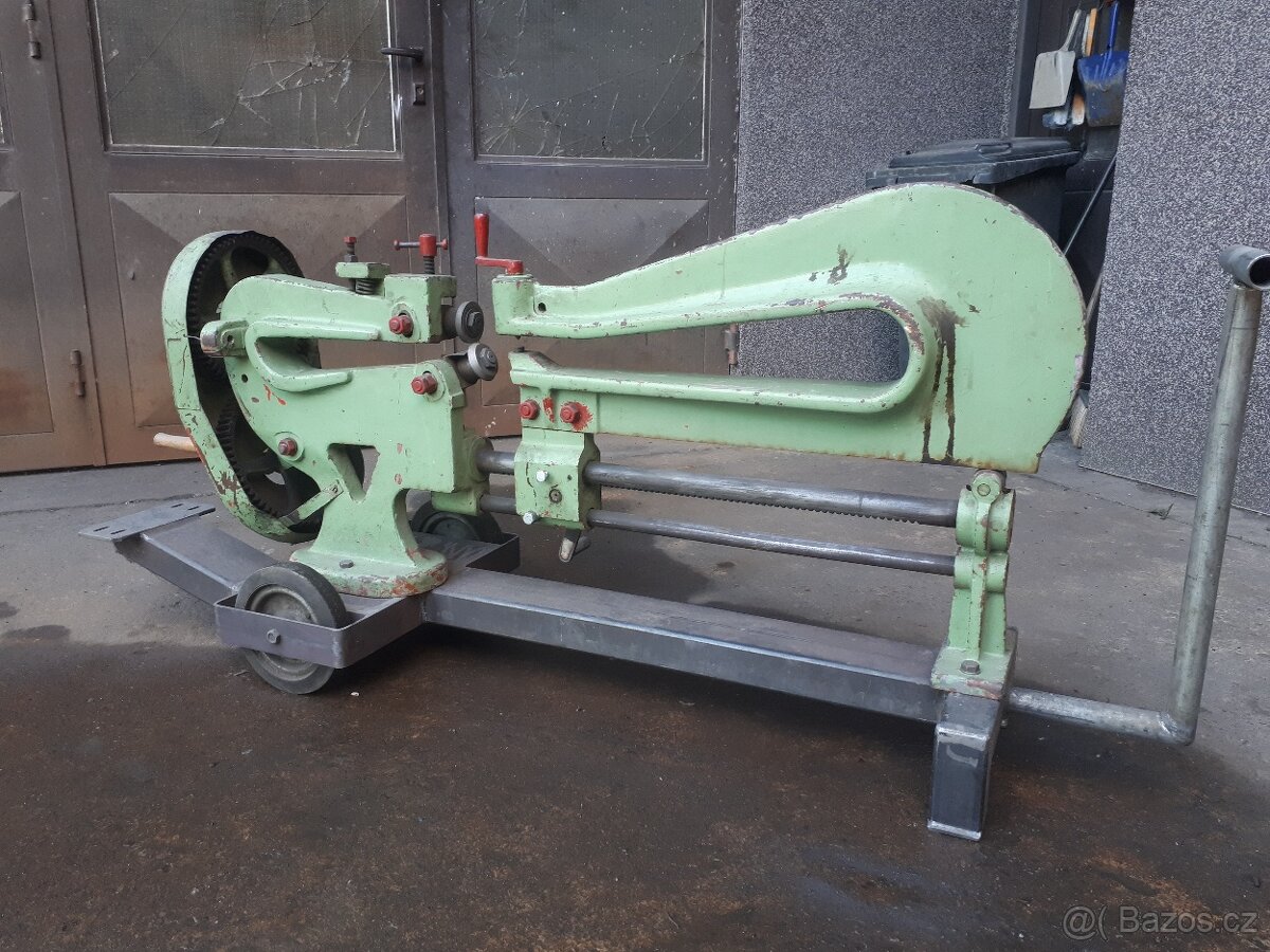 Okružní nůžky na plech - 4