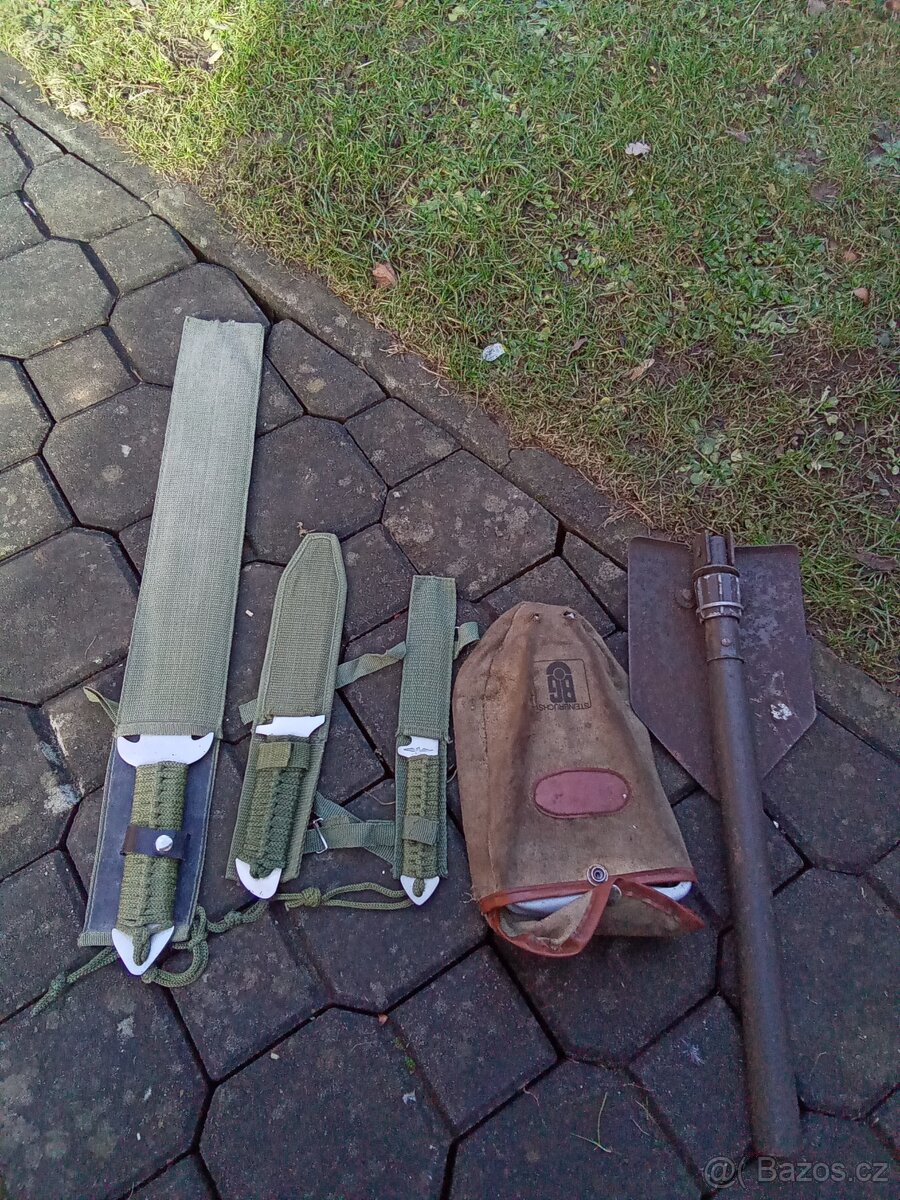 VOJENSKÁ VÝSTROJ - 4