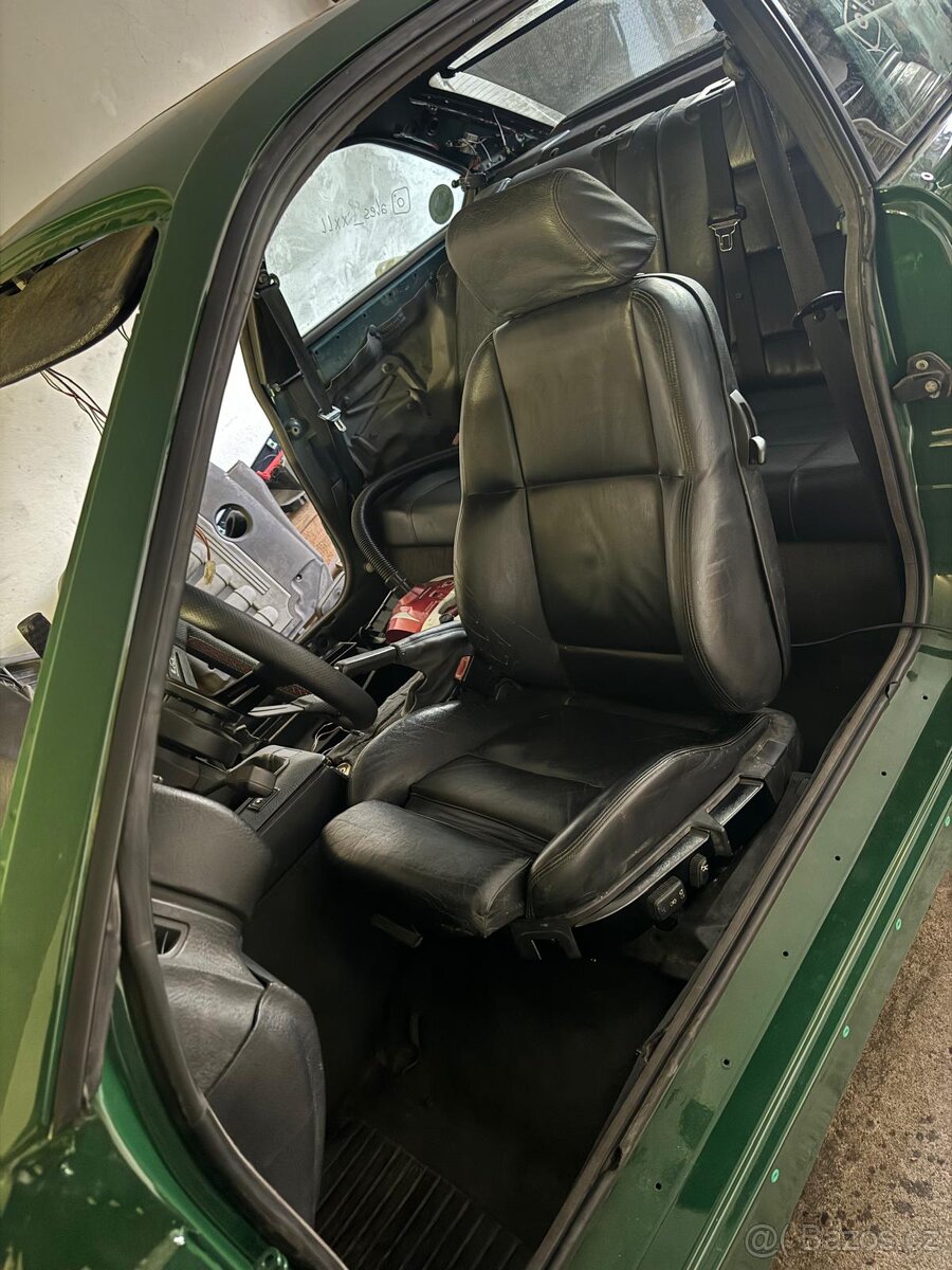 BMW e36 coupe 2.8i - 4