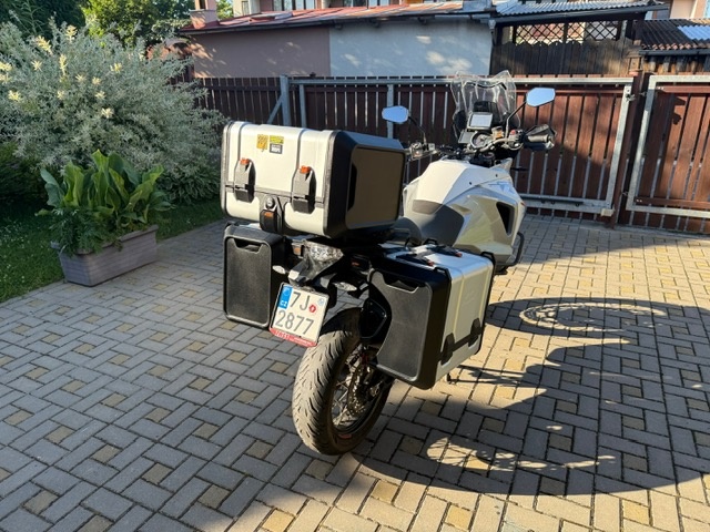 KTM 1290 SUPER ADVENTURE