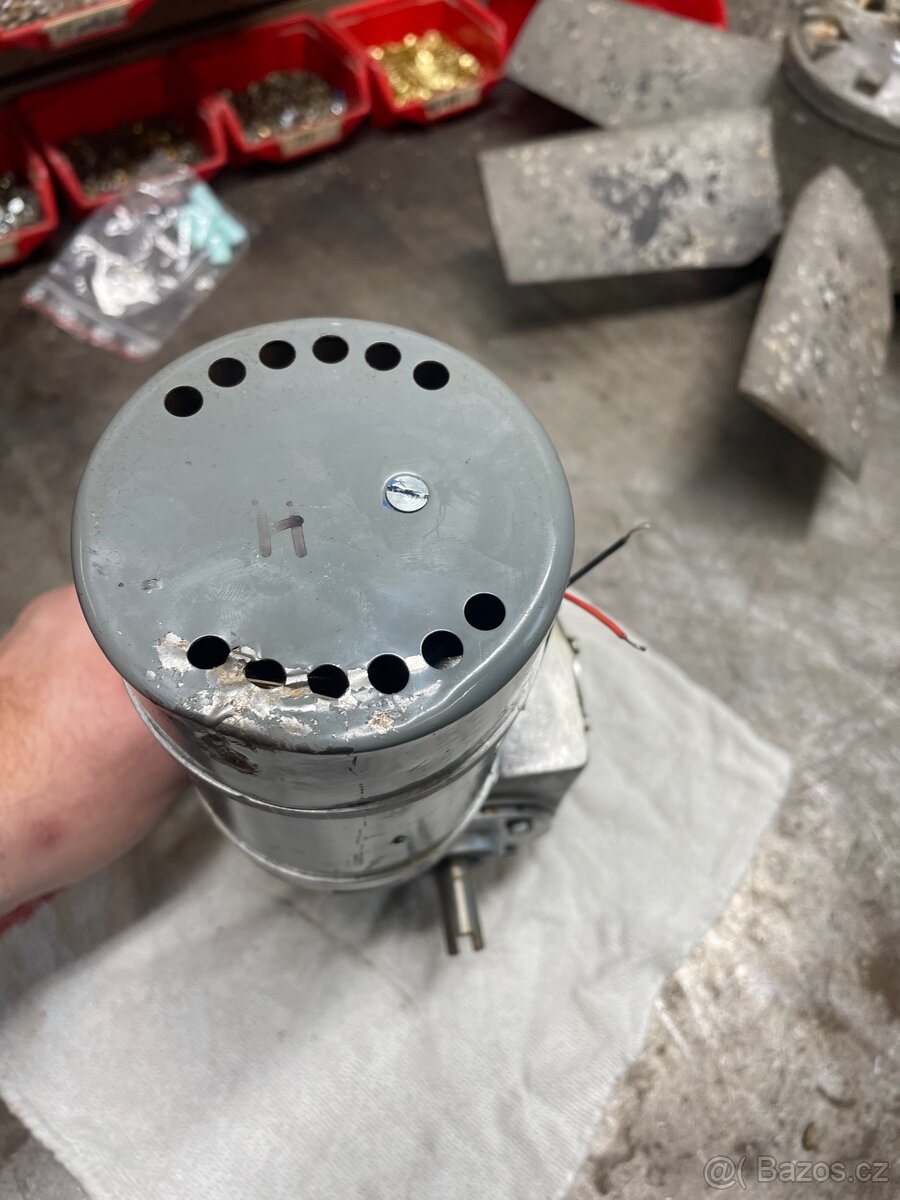 elektromotor + převodovka na gril 3 kusy skladem - 4