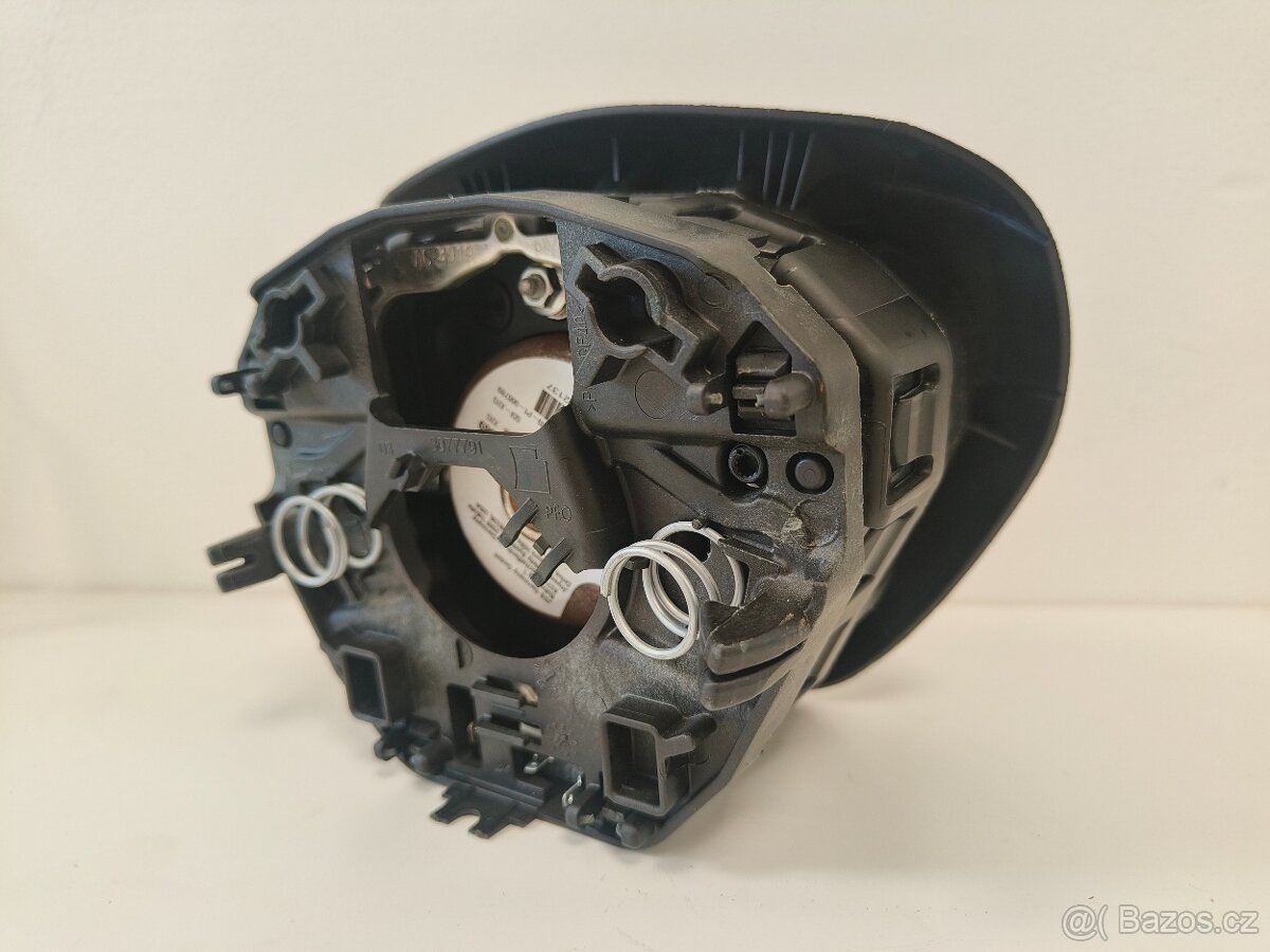 Řidičův airbag Škoda do volantu 2012 výše - 4