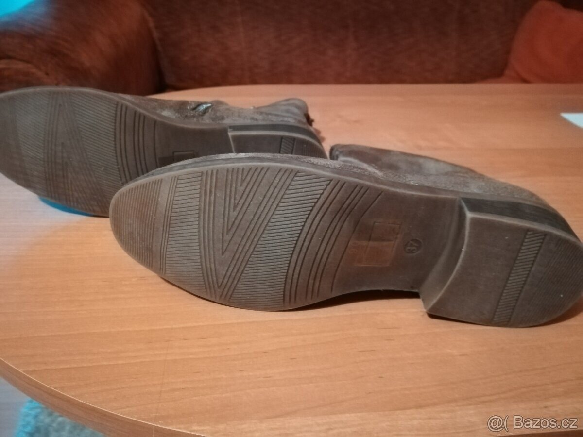 NOVÉ nízké kozačky vel. 37 - 4