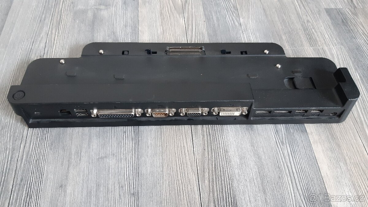 Nabíječka Fujitsu + Dock stanice - 4