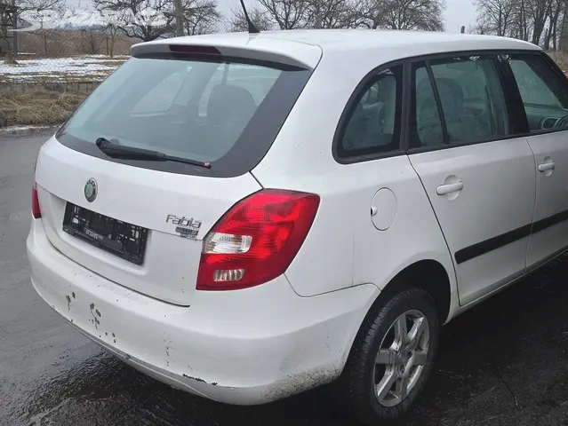 Škoda Fabia 2 kombi - 4