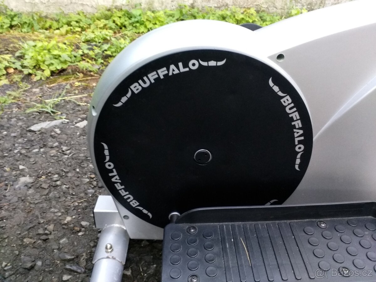 Prodám posilovací stroj - 4