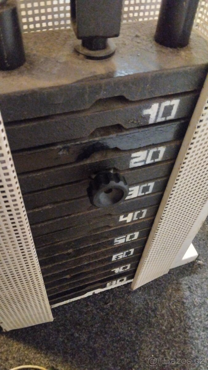 Posilovací stroj,Peck deck - 4