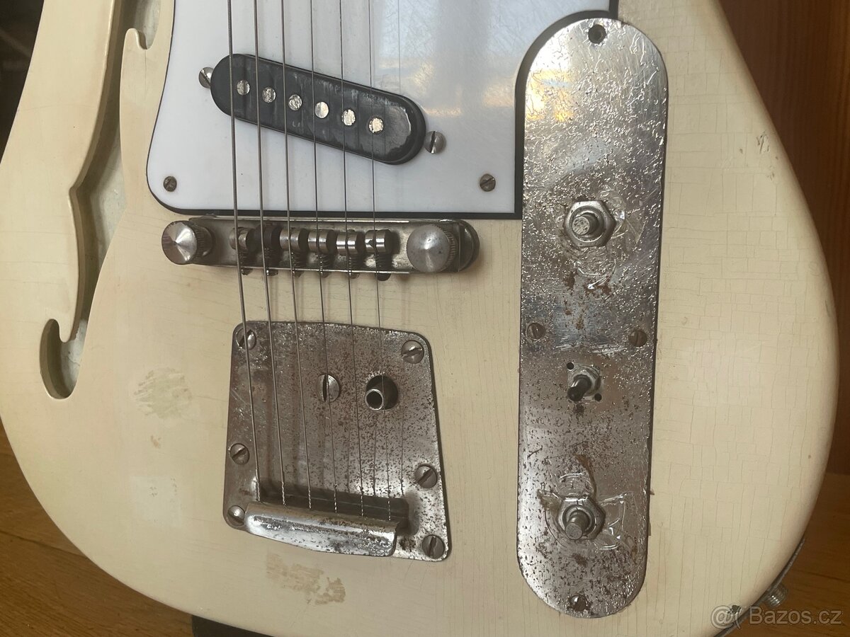 Kytara Jolana Vikomt - 4