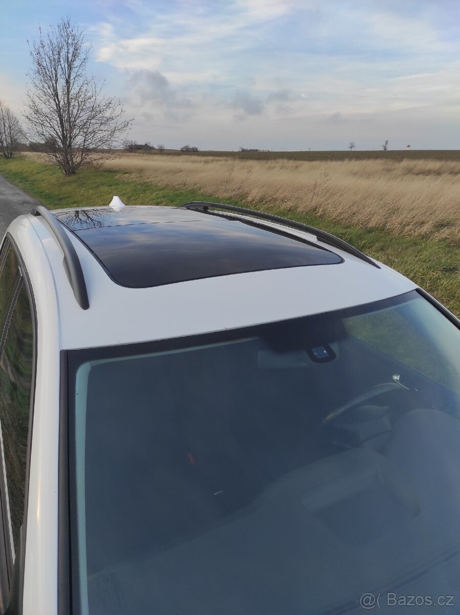 VW Tiguan 2.0 TDI 4x4 - 4