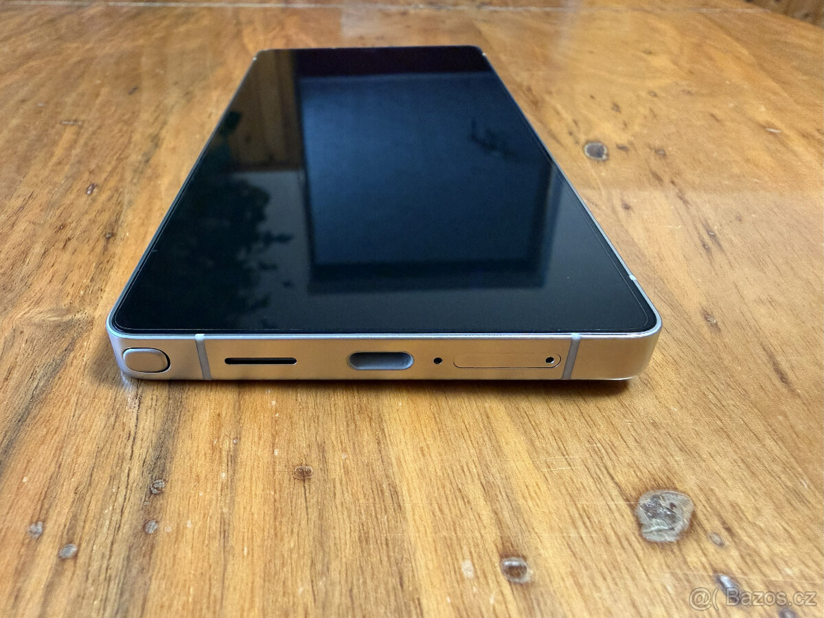 Samsung Galaxy S25 Ultra 256gb - 4