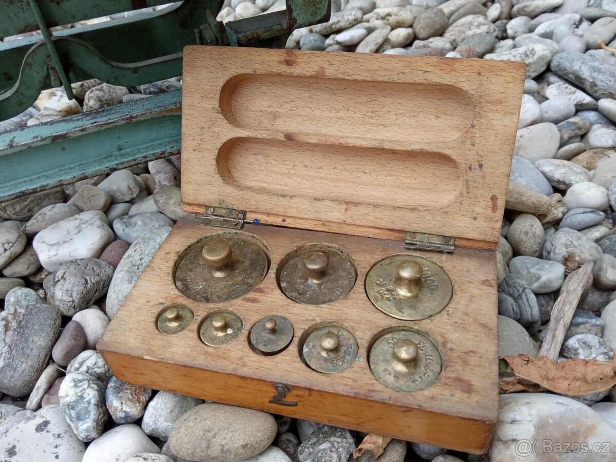 Starožitná váha se závažími KAMOR 10kg - 4