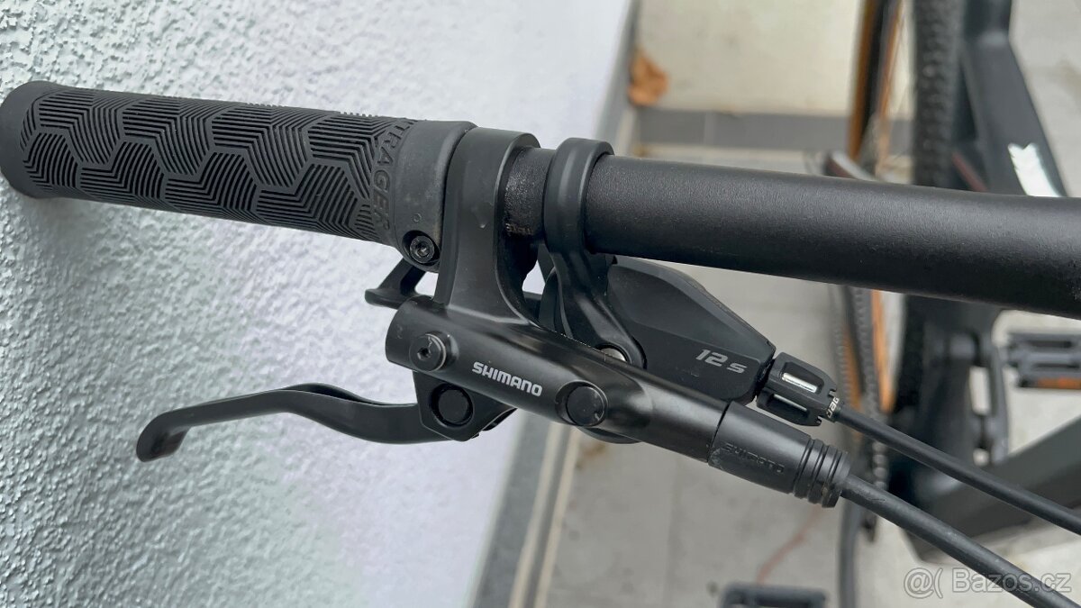 Horské Celoodpružene karbonové kolo 29” , L - 4