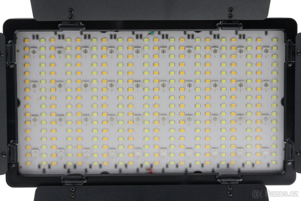 LED RGB světlo LED600 – Výkonné 40W + stativ - 4