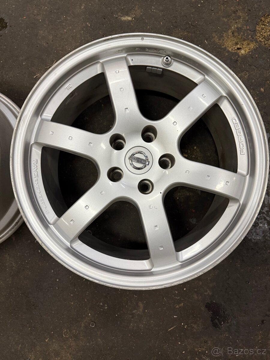 Alu kola Rays 5x114,3 R18 - 4