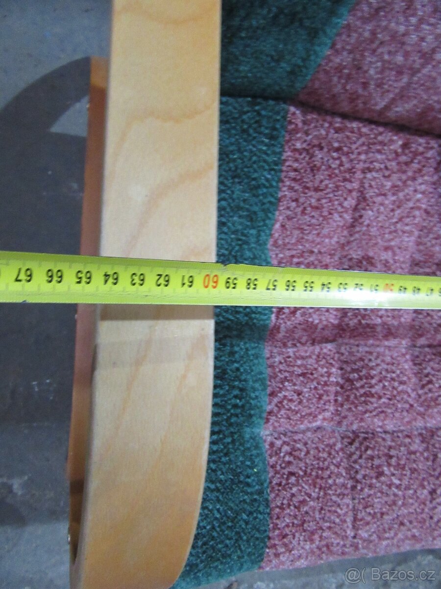 Nabízím zajímavé designové moderní křeslo pohodlné. Ihned k - 4