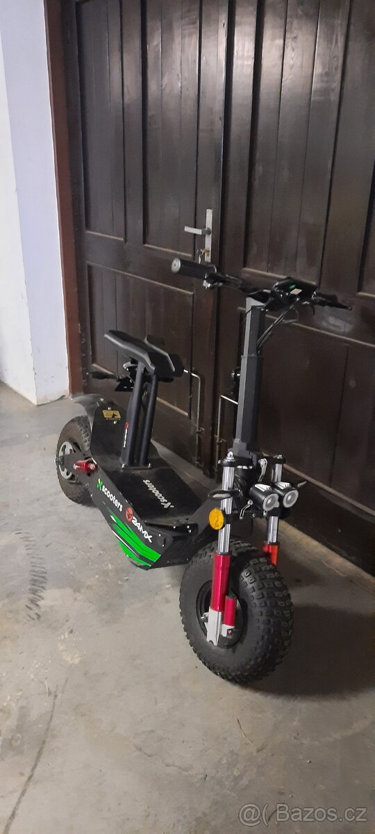 Prodám Elektro skůtr - 4