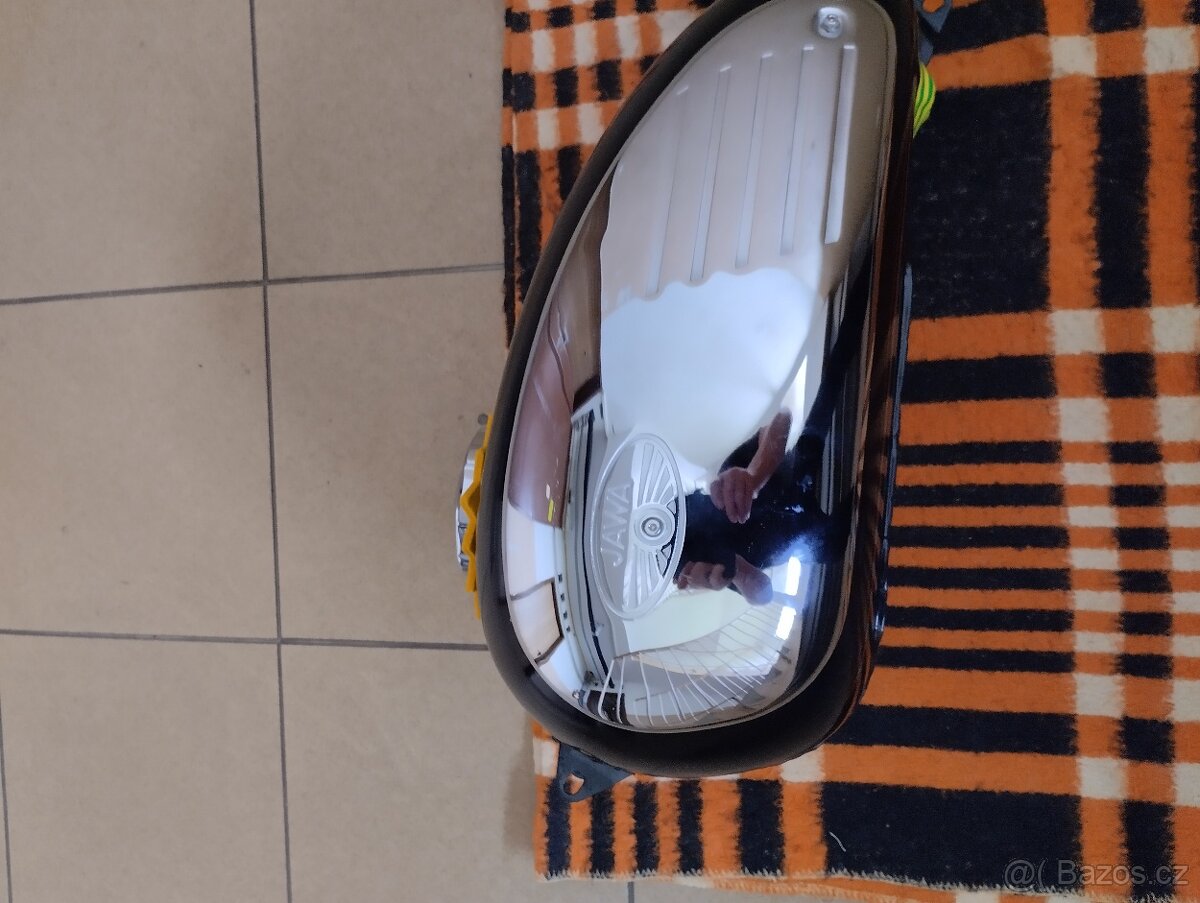 Nádrž na Jawa 350 - 4