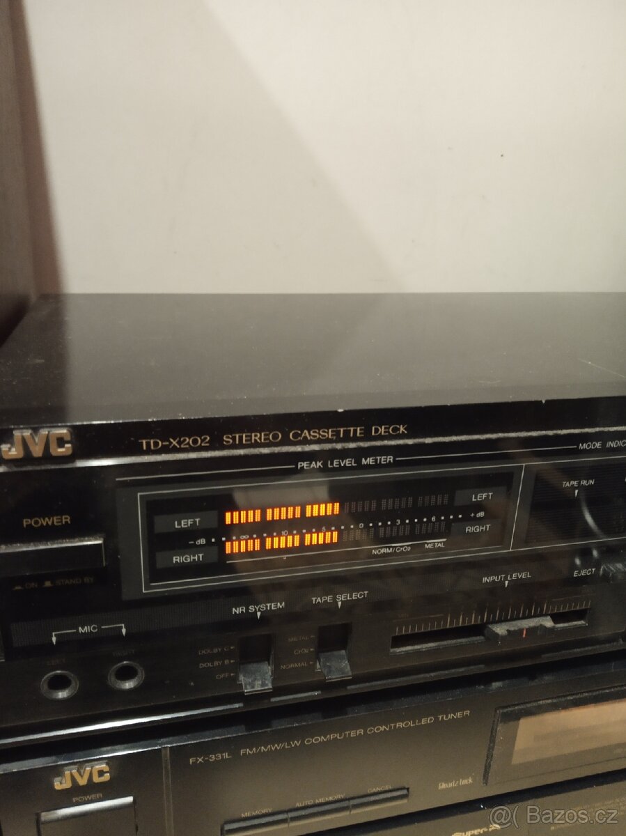 Hi-Fi JVC - 4