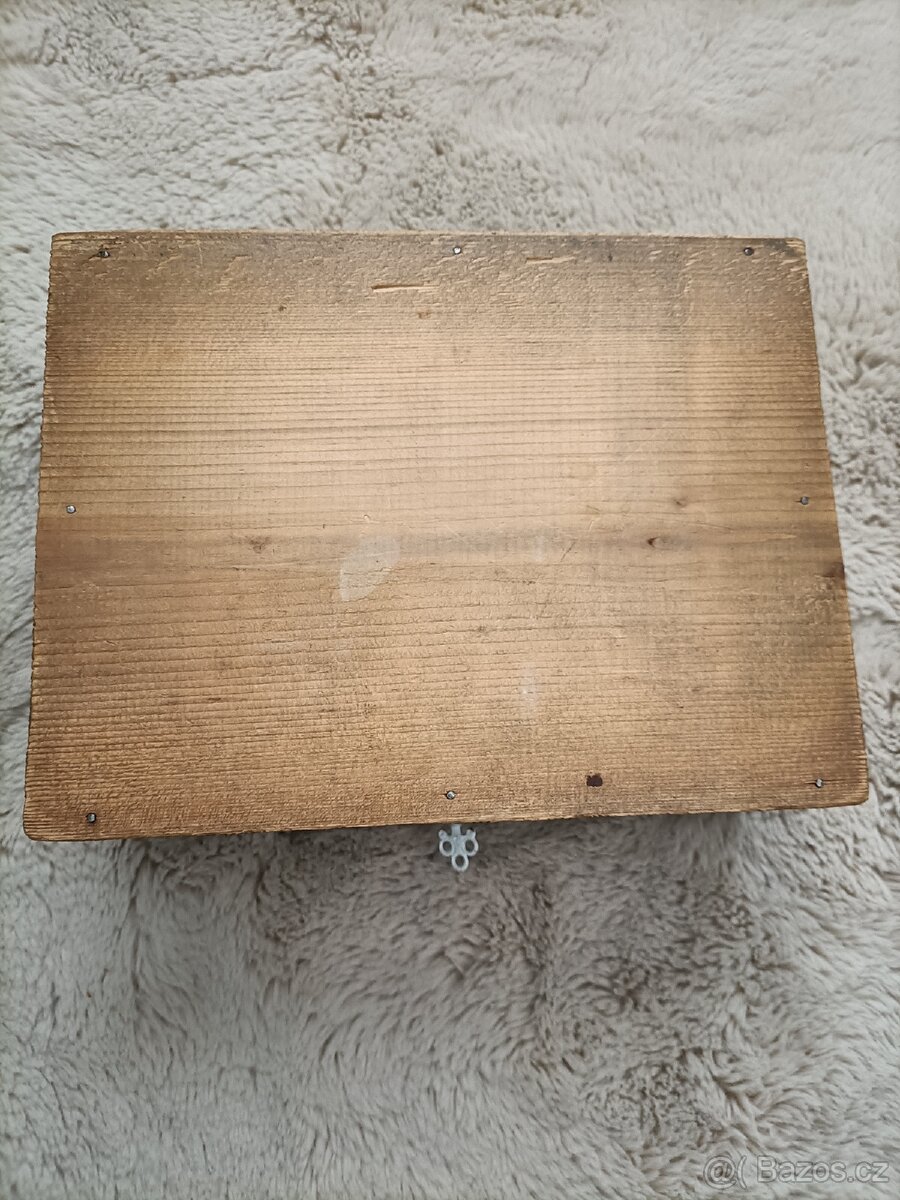 Truhlice, dřevěná truhla, krabička - 4