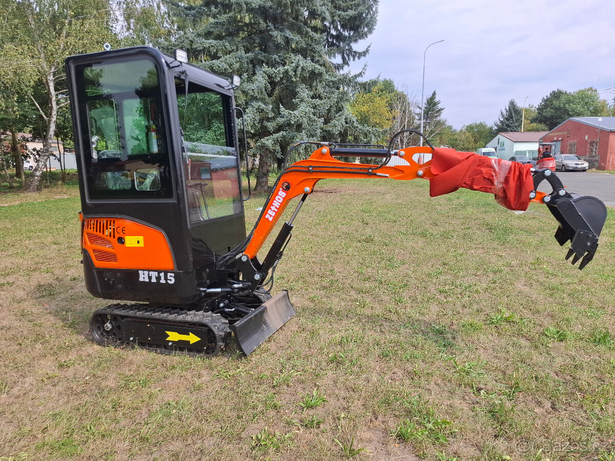 Kubota Japan motor bagr HT1500 - 4