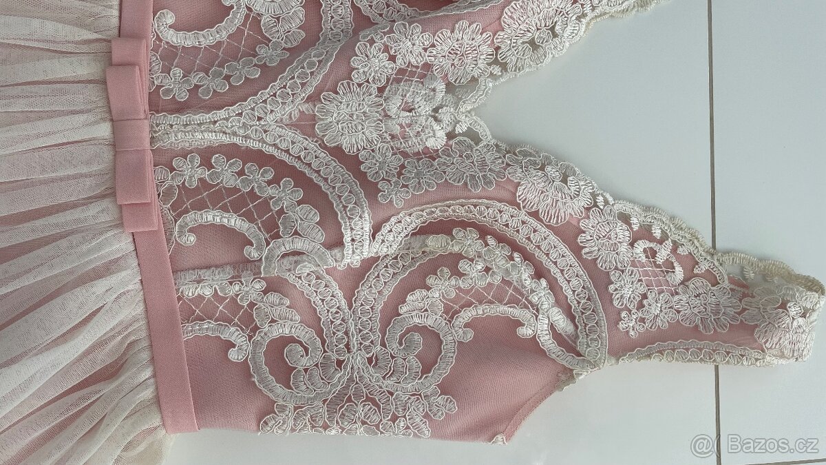 Dívčí, dámské společenské šaty - 4