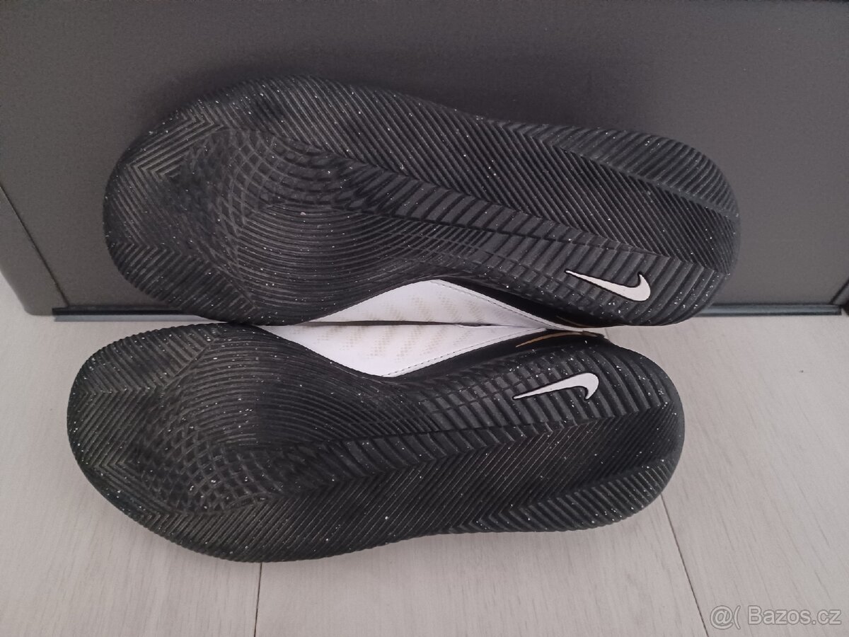 Sálová obuv Nike 37,5 - použité - 4