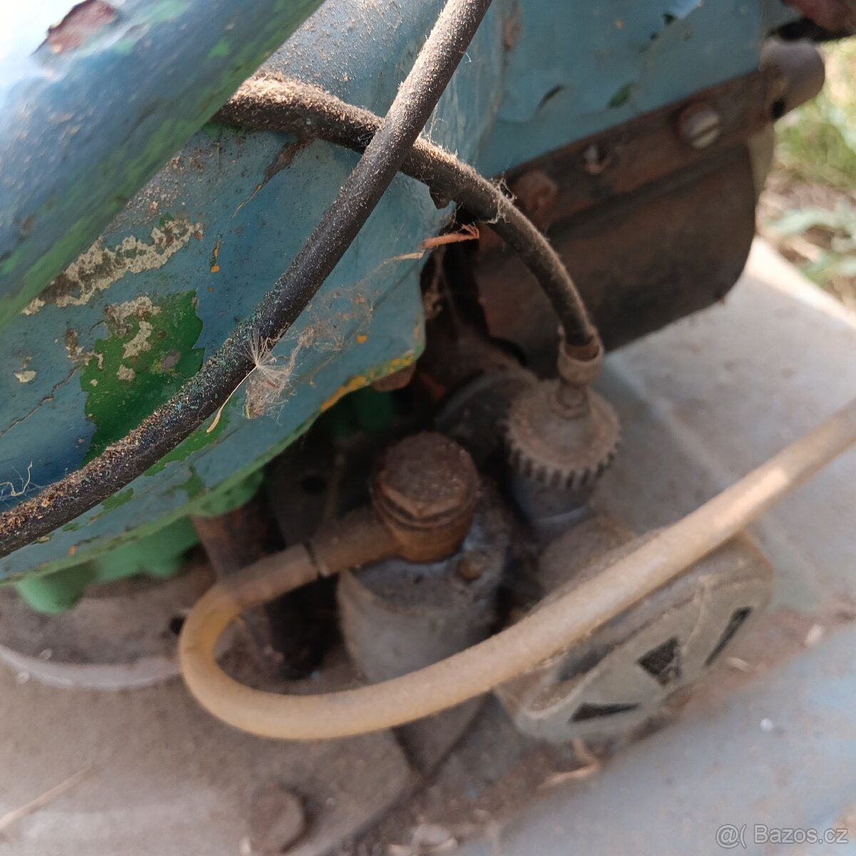 Staré ČS sekačky na trávu - 4