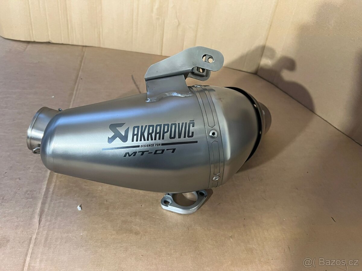 Yamaha Mt 07 Akrapovič - 4