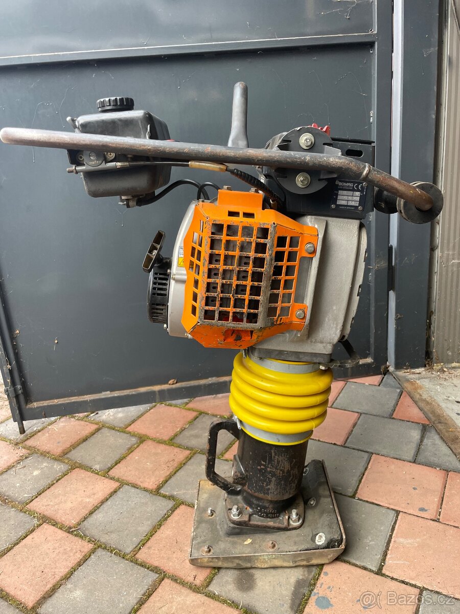 Žába Bomag - 4