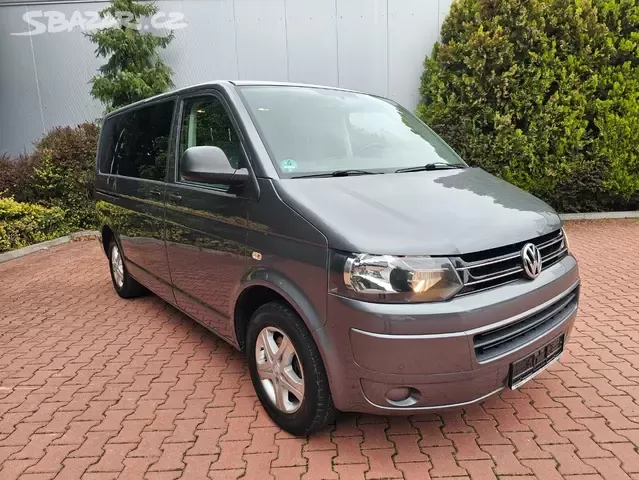 VW Multivan T5 2.0 TDI 103kW,7.sedadel,Webasto,Tažné,Navi,Te - 4