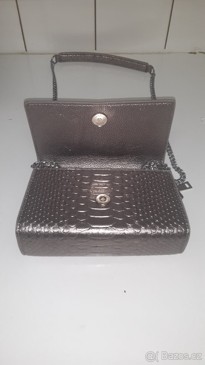 Kabelka ve stylu YSL - 4