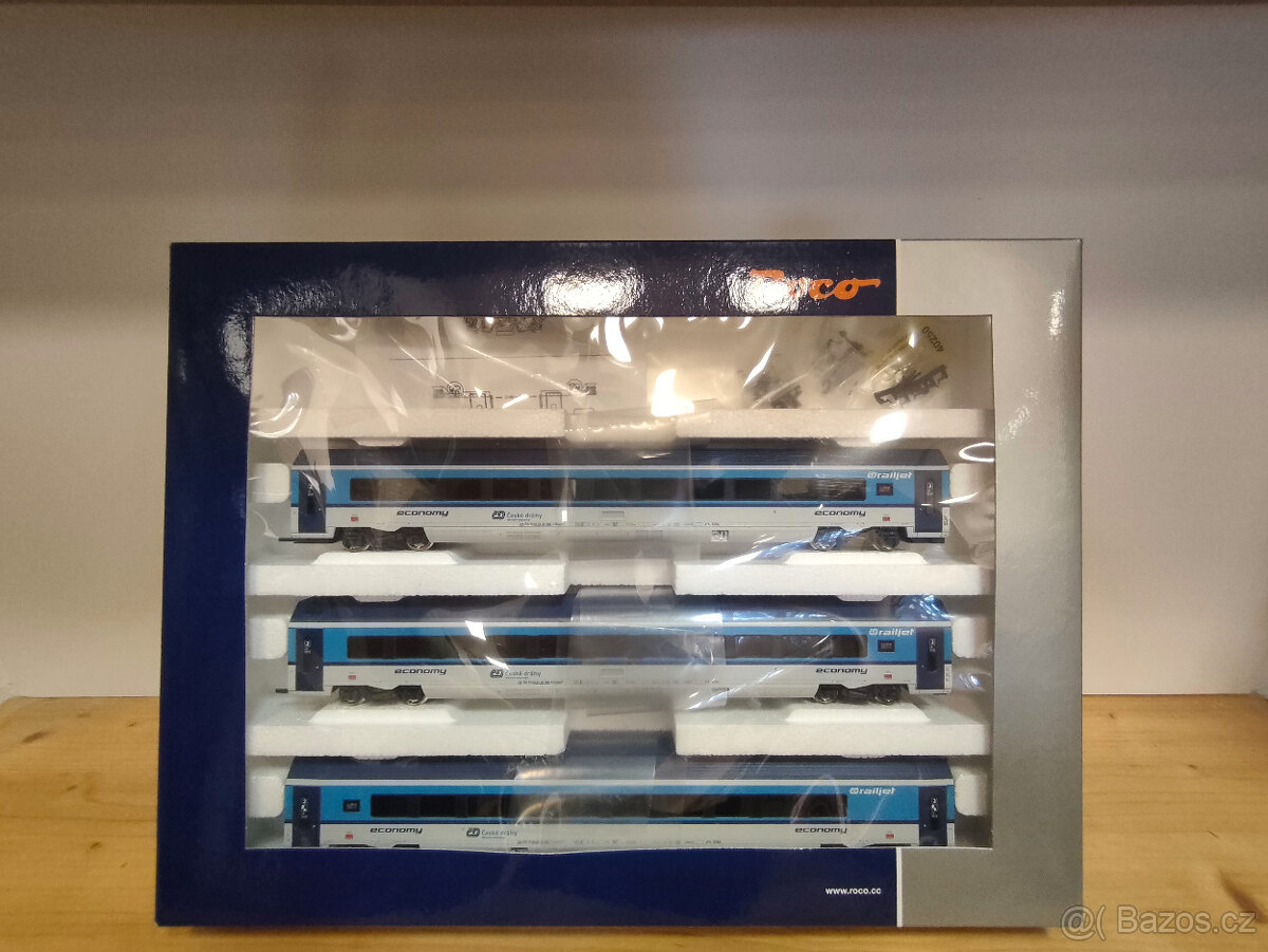 Vláčky - Sada rychlíkových vozů ČD - 4