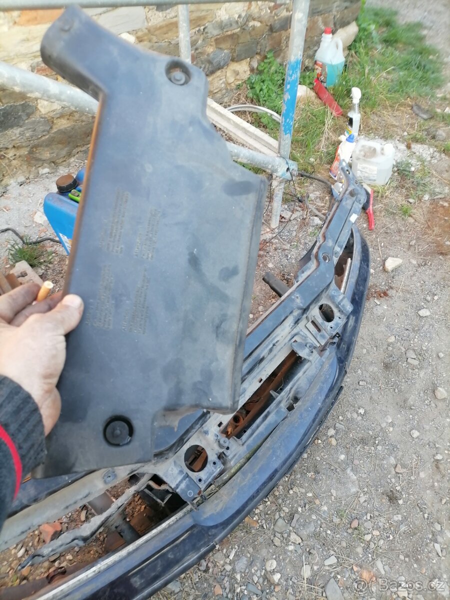 Přední nárazník s vystuhou na Bmw e46 - 4