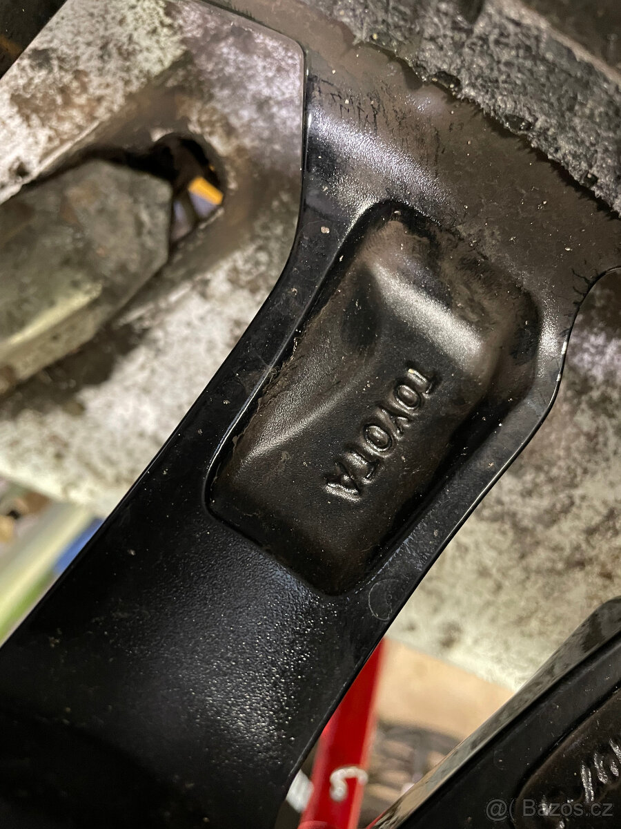 Alu disk 5x114,3 7J et50 original Toyota velikost 17´´ - 4