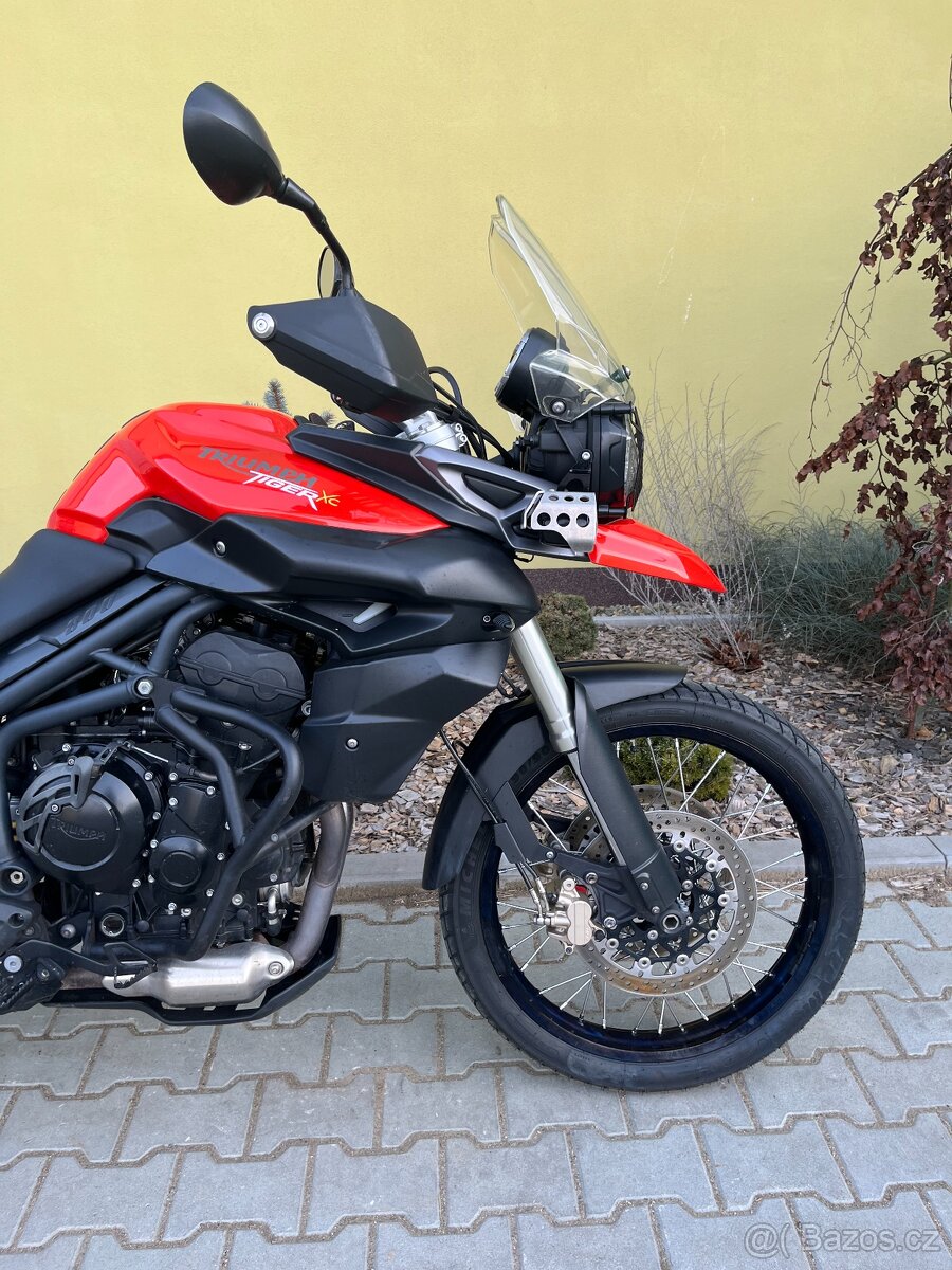 Triumph Tiger 800 XC - 4