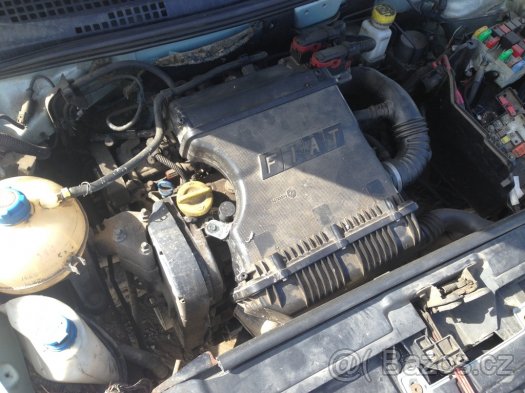 Fiat Stilo Combi 1,4 16V 70kW 2005 - díly - 4